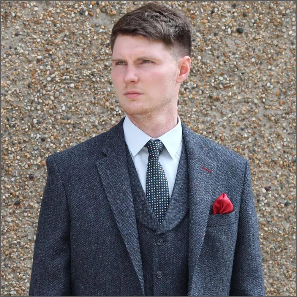 Harris Tweed Dark Blue Herringbone 3pc Suit^^