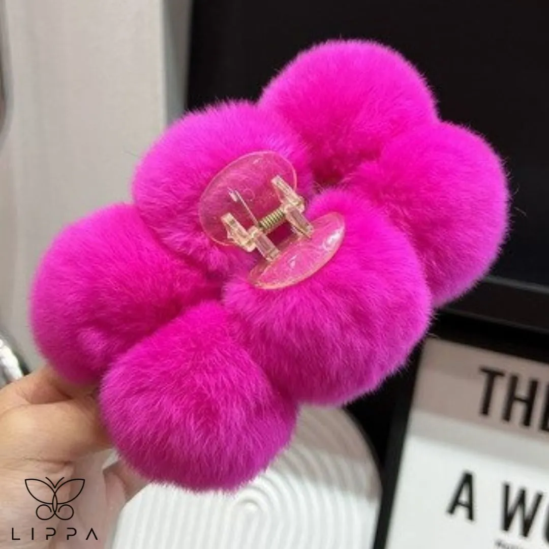 Maxi Winter Hair Claw